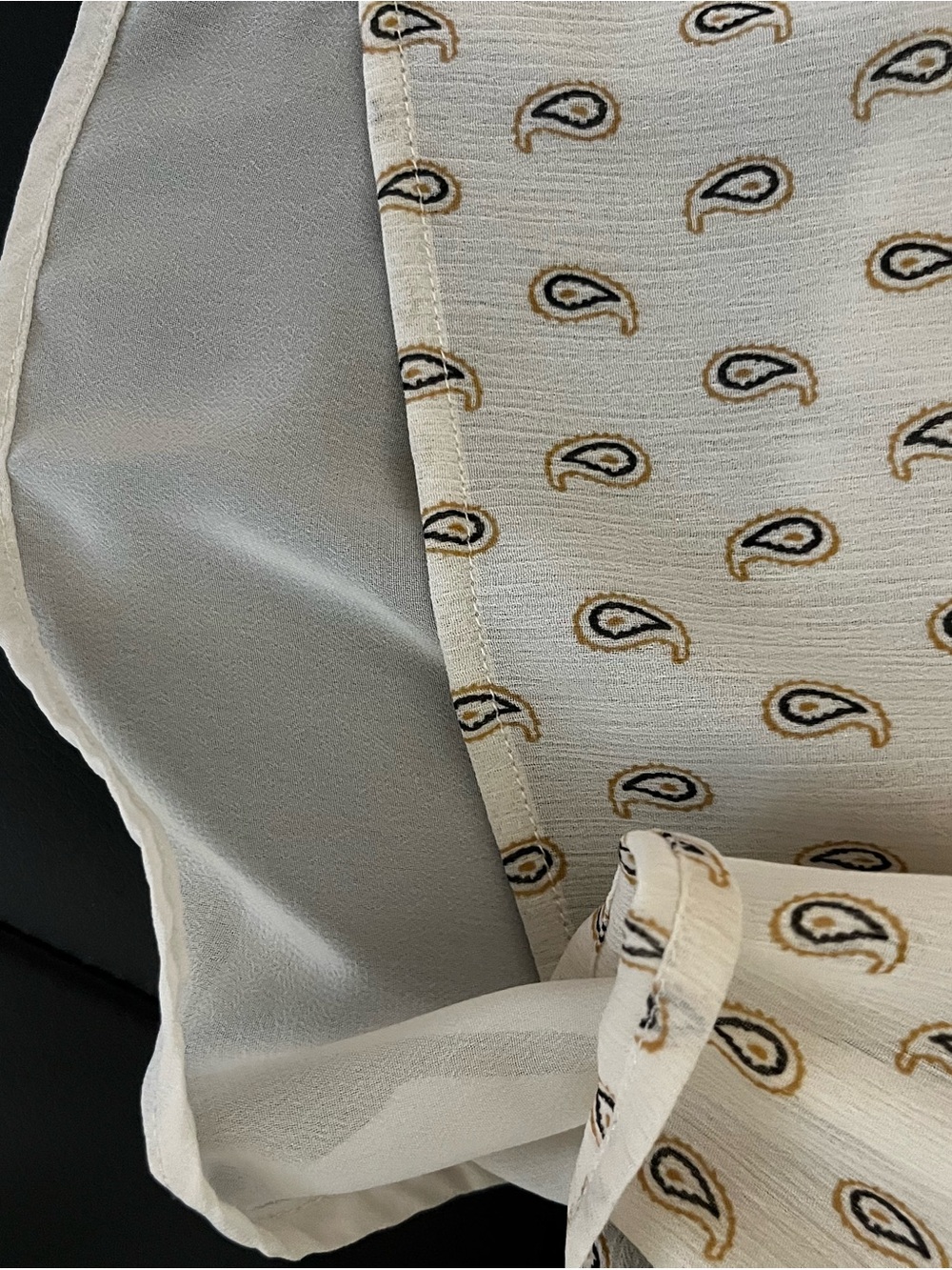 Ann Taylor Cream Paisley Tie-Neck Blouse - Picture 8 of 9